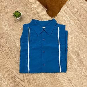 Men’s Casual Shirt (Large)